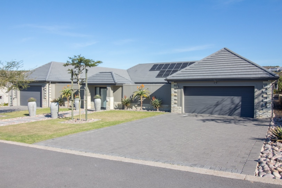 5 Bedroom Property for Sale in Num Num Cape Estate Western Cape